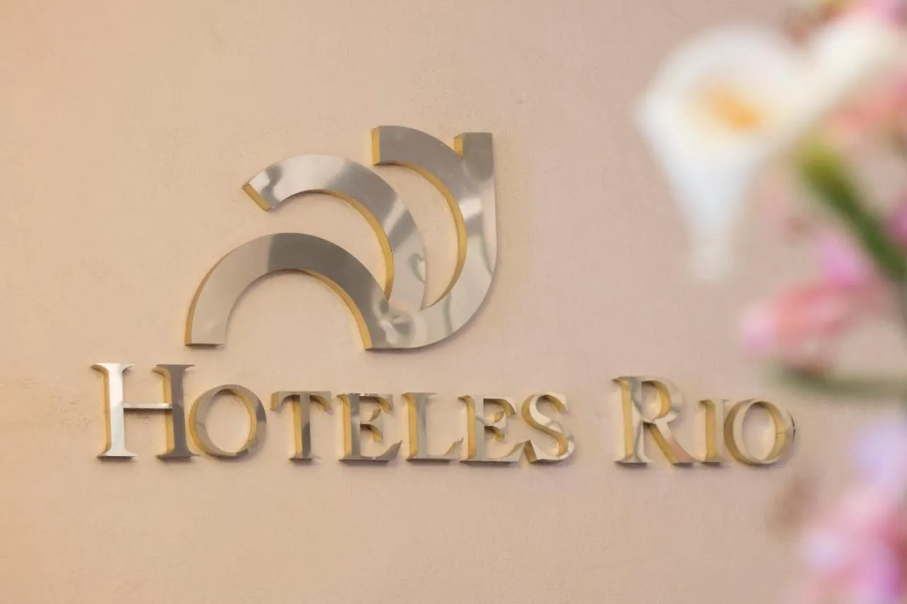 Hotel Rio Queretaro 4*,